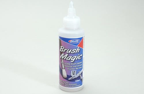 Deluxe Brush Magic 125ml